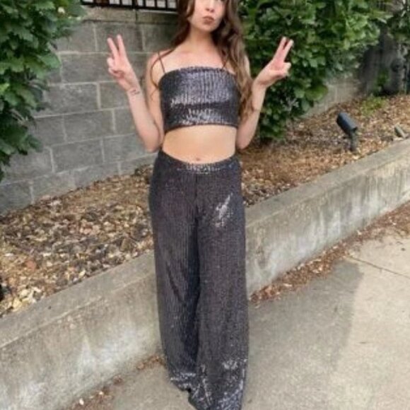 Wide Leg Pants with matching crop top Silver - Picture 4 of 10